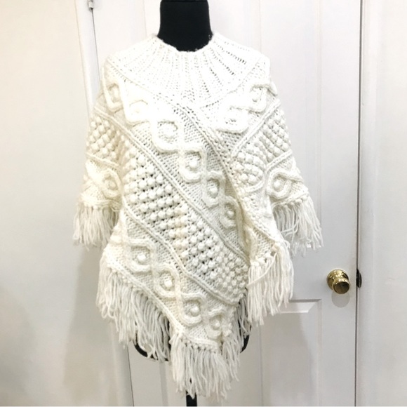 Vintage Hand knit Poncho - Picture 1 of 11